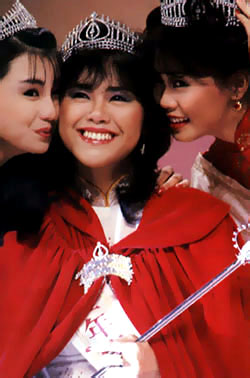L to R: Margaret (Maggie) Cheung, Cher Yeung, Eve Lee